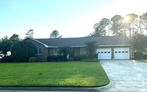 2243 Oakgrove Cir, Valdosta, GA 31602