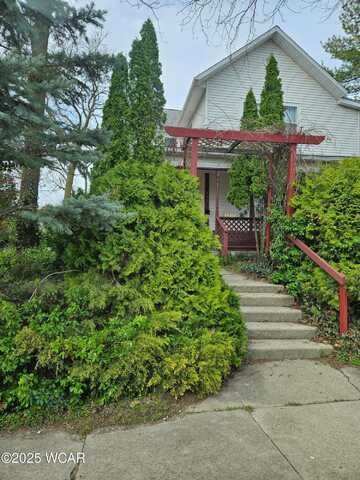 637 E Livingston Street, Celina, OH 45822