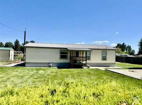 245 S 200 W, Huntington, UT 84528
