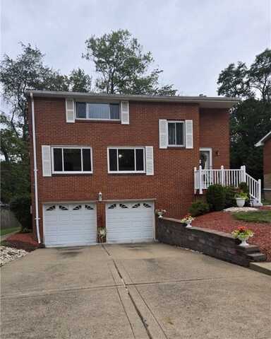 111 Yosemite Dr, Penn Hills, PA 15235