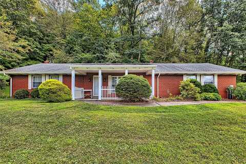 5553 Greensburg Road, Washington, PA 15613