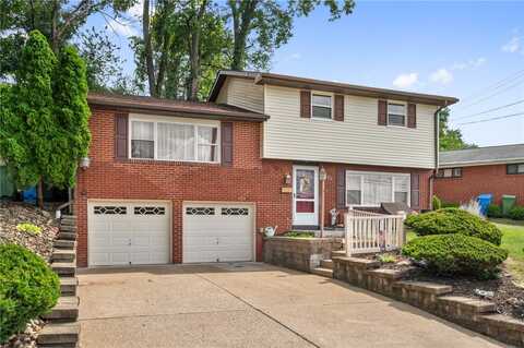 900 Maplewood Dr, Castle Shannon, PA 15234