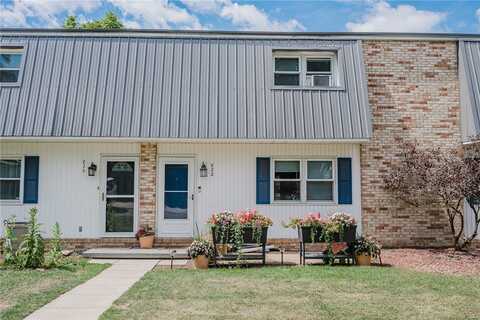 822 S 2nd St, White Twp, PA 15701