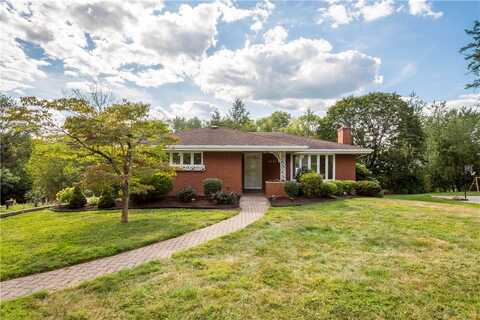 2426 Orchard Dr, St Clair, PA 15241