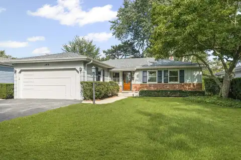 145 Walton Street, Barrington, IL 60010