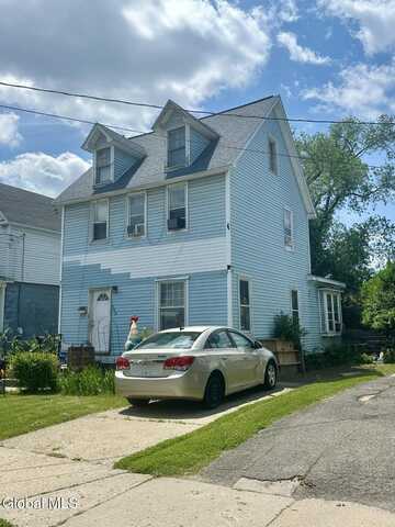 866 Thompson Street, Schenectady, NY 12306