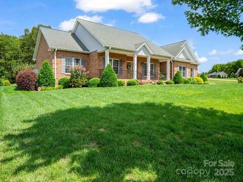 188 Jamesfield Drive, Rutherfordton, NC 28139