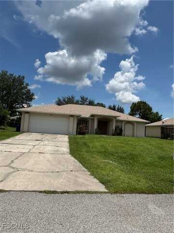 1824 Lockhaven Court, Lehigh Acres, FL 33972