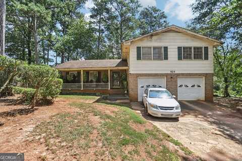 524 Fond Du Lac, Stone Mountain, GA 30088