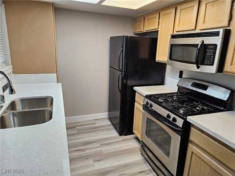 7100 Pirates Cove Road, Las Vegas, NV 89145