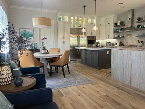 105 Fountainhead Circle, Henderson, NV 89052