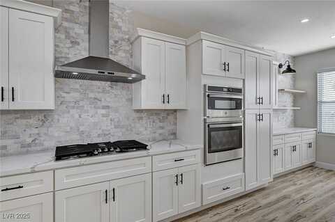 2084 Fort Halifax Street, Henderson, NV 89052