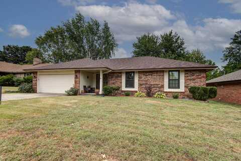 814 E Deerfield Street, Springfield, MO 65807
