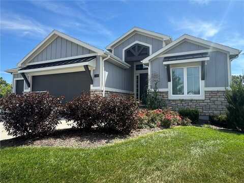 1720 NW 107th Terrace, Kansas City, MO 64155