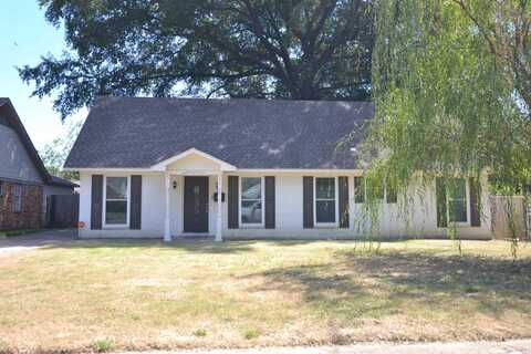 1694 VERA CRUZ, Memphis, TN 38117