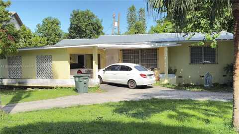 549 SE 2nd St, Belle Glade, FL 33430