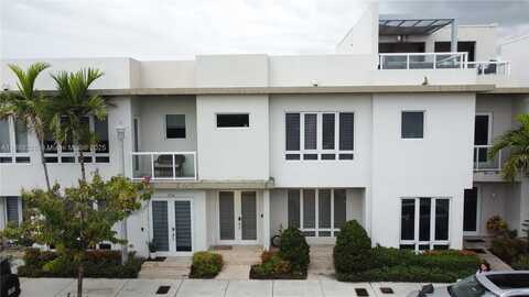 6318 NW 104th Path, Doral, FL 33178