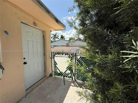 9824 SW 26th Ter, Miami, FL 33165