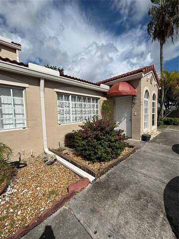 6992 NW 166th Ter, Miami Lakes, FL 33014