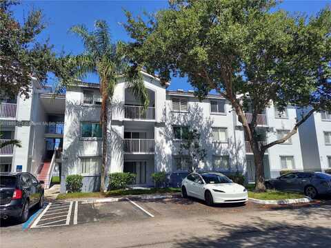 2640 S University Dr, Davie, FL 33328