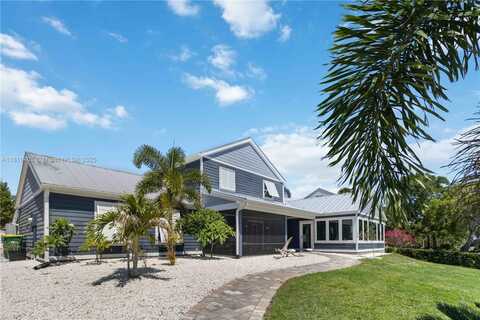 711 N Indian River Dr, Cocoa, FL 32922