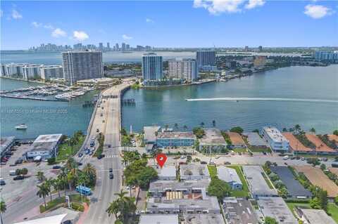 2101 Bay Dr, Miami Beach, FL 33141