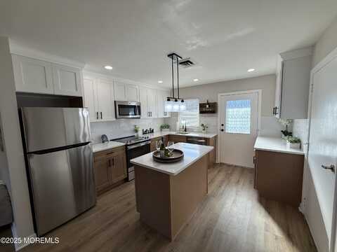 354a Dorchester Drive, Lakewood, NJ 08701