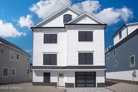 3414 Adams Avenue, Toms River, NJ 08753