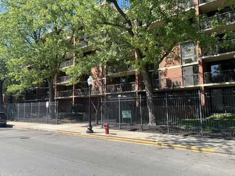 3021 S Michigan Avenue, Chicago, IL 60616