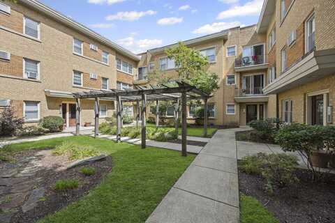 1951 Euclid Avenue, Berwyn, IL 60402