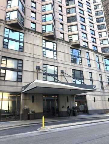 401 E Ontario Street, Chicago, IL 60611