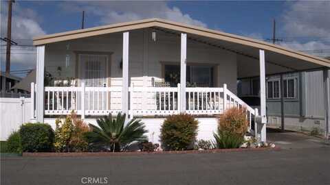 10800 Dale Avenue, Stanton, CA 90680