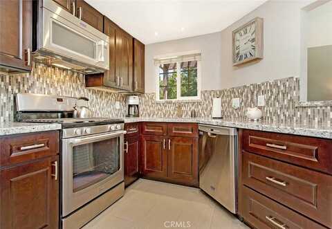 24451 Hillsdale Avenue, Laguna Hills, CA 92653