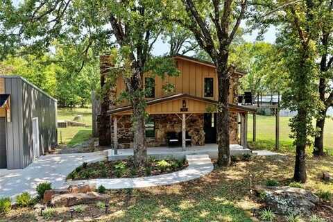 13501 E 243rd Street S, Porum, OK 74455