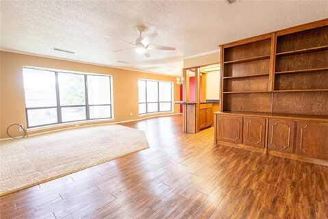 2525 NW 62nd Street, Oklahoma City, OK 73112