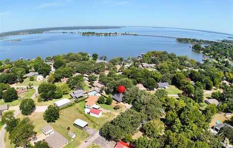 127 Wildwood Crossover Street, Gun Barrel City, TX 75156