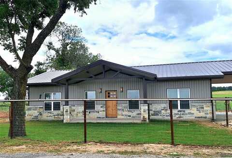 6034 County Road 256, Stephenville, TX 76401