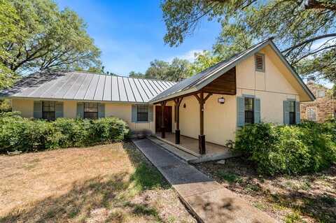 1315 Fiorella Street, Castroville, TX 78009