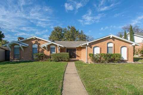 3719 Crestpark Drive, Farmers Branch, TX 75244