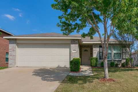 1909 Diamond Lake Trail, Fort Worth, TX 76247