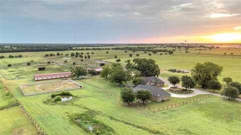 777 Stiles Road, Whitesboro, TX 76273