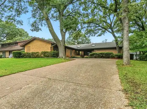 122 Mill Creek Drive, Arlington, TX 76010