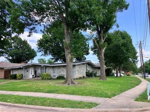 402 Duke Street, Garland, TX 75043