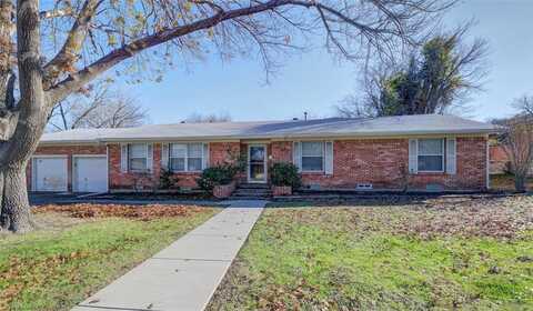 910 Stanley Street, Denton, TX 76201