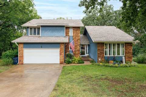 3101 Majestic Dr, Independence, KS 67301