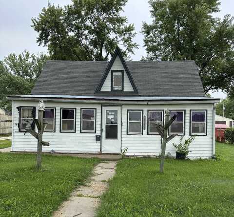814 East Chestnut Street, Clarinda, IA 51632