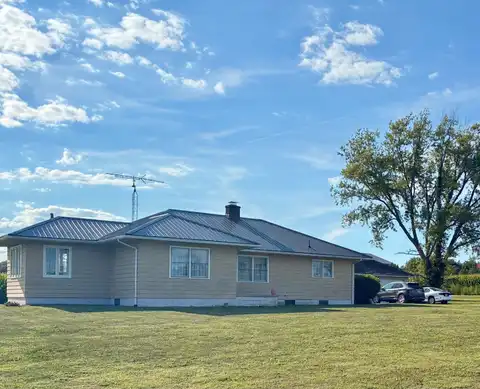 7405 State Route 1, Lawrenceville, IL 62439