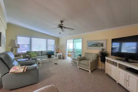 5516 Stonehaven Lane, Sarasota, FL 34233