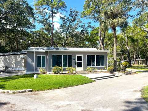 10521 Scenic Dr., Port Richey, FL 34668