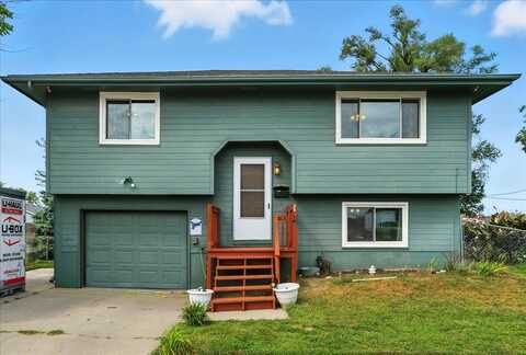 1516 7th Ave, Council Bluffs, IA 51501